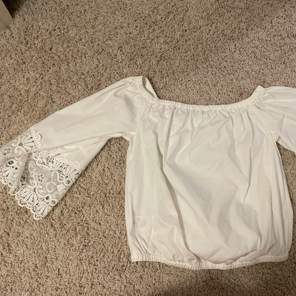 Express White Blouse - Picture 2 of 2
